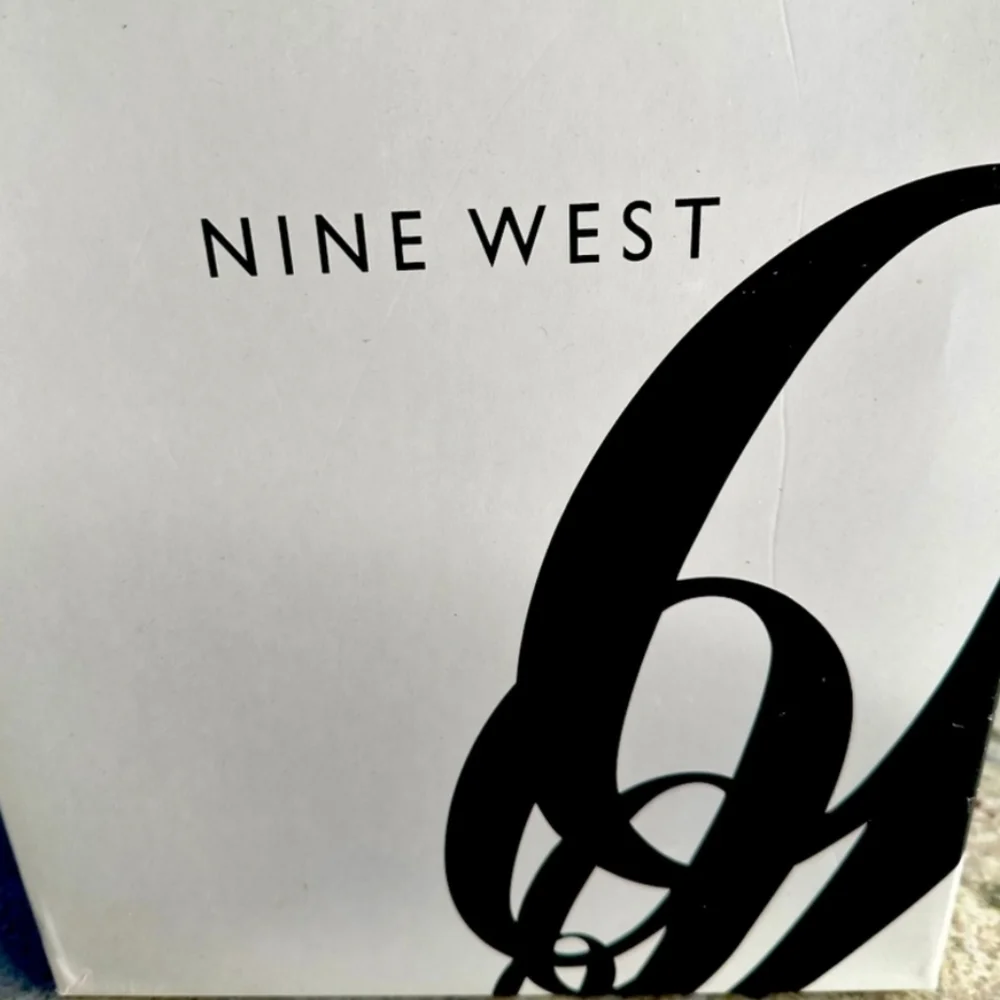 NWT Women's Nine West Black and Leopard Print Wedge Heels